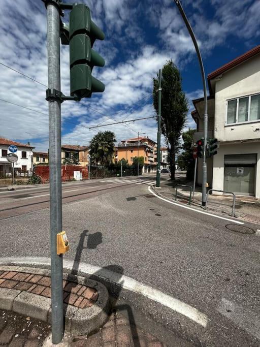 Apartament Casa Rielta, Tram E Parking Mestre Zewnętrze zdjęcie